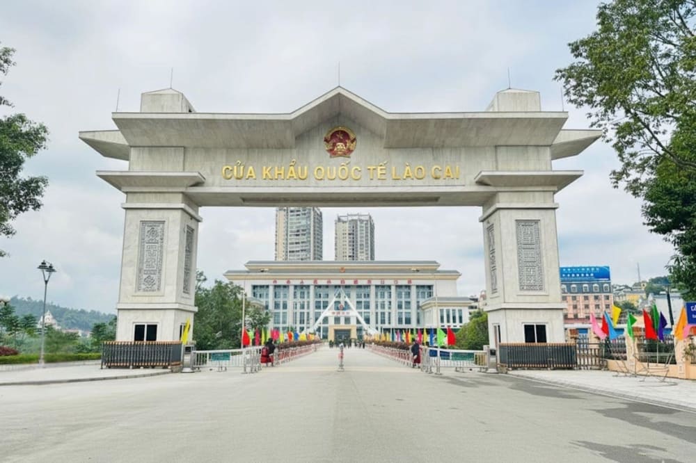 Cửa khẩu quốc tế Lào Cai